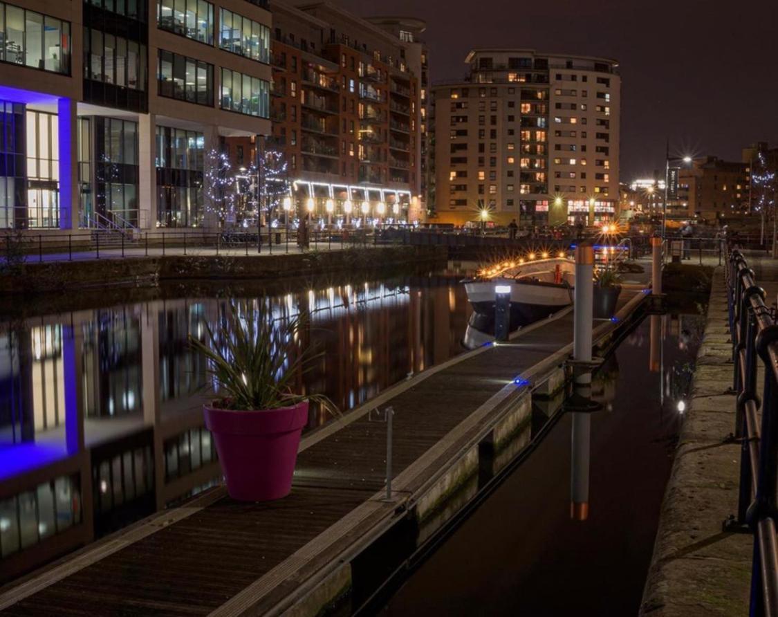 Primedoorstep Deluxe City Apt, River Canal View& Free Parking! Leeds  Exterior photo